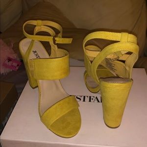 Just fab yellow pumps